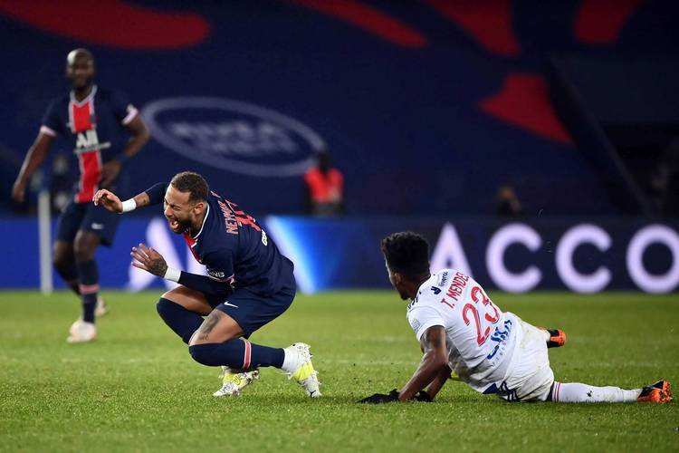 九游体育平台关于赛后NBA季后赛焦点战，巴黎圣日耳曼迎来里程碑，气氛紧张，高层口径保持一致的信息