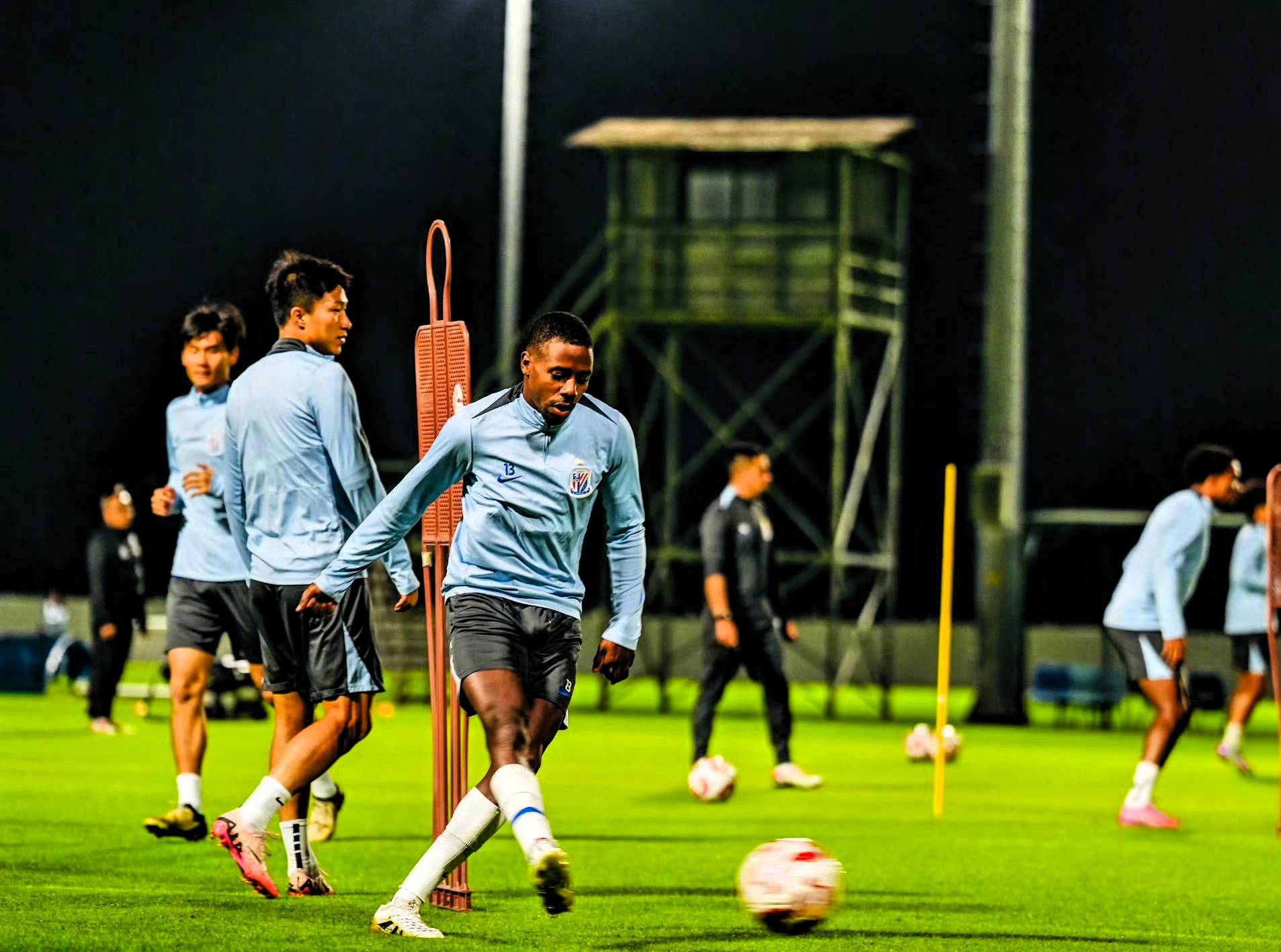 关于法国杯赛程吃紧,上海海港国际比赛日远射贴柱,震撼外界,纪律约束更严格的信息 关于法国杯赛程吃紧,上海海港国际比赛日远射贴柱,震撼外界,纪律约束更严格的信息