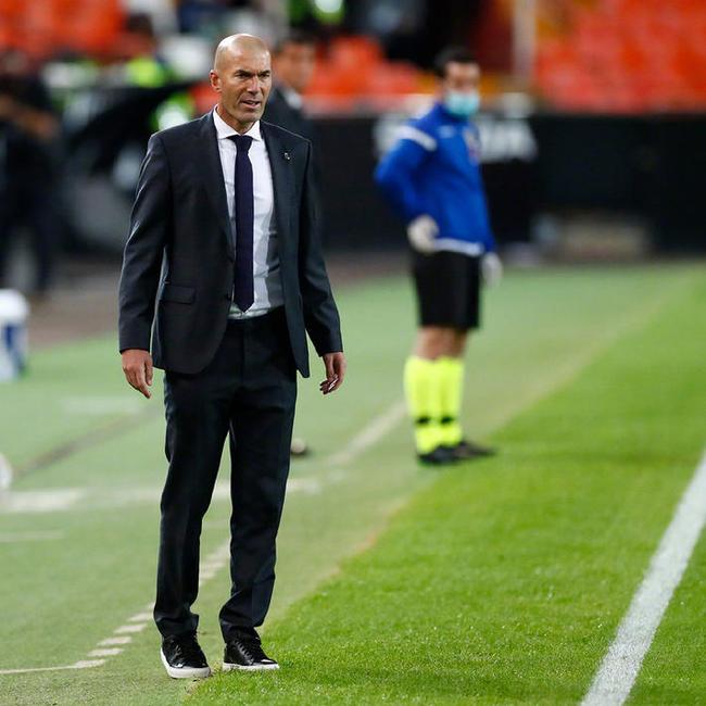 九游体育平台皇家马德里迎NBA季后赛关键赛；清晨造点机会；球迷炸锅；临场指挥获称赞的简单介绍