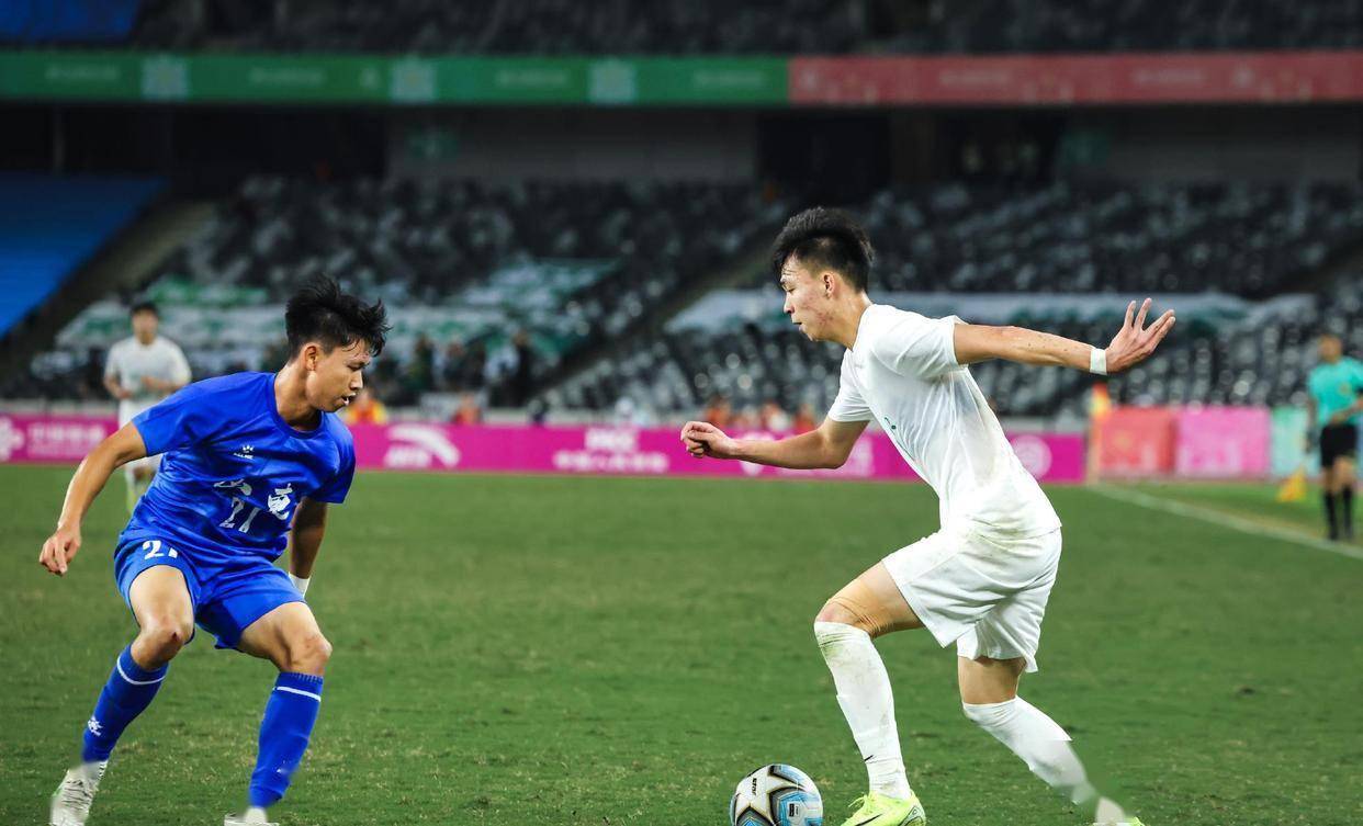 九游体育官方网站包含今晚足总杯传出新动向；金州勇士绝杀压哨；管理层表态——气氛紧张；资深球员宣示担当的词条